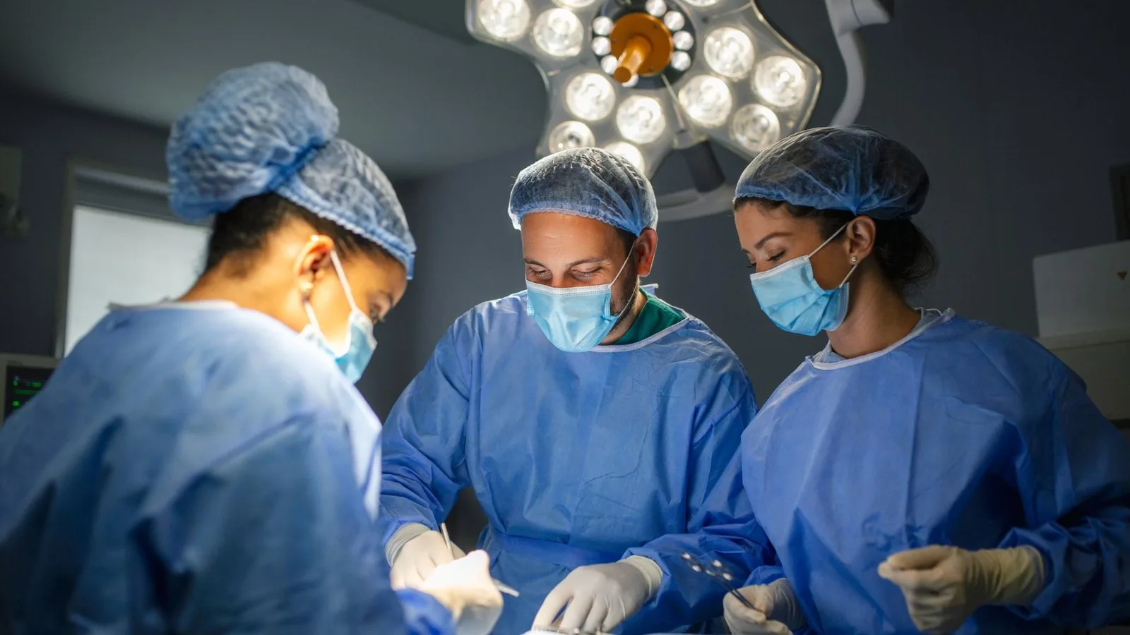 Precio de la cirugía de apendicitis en Colima y la región de Jalisco y Colima: factores y estimación de costos
